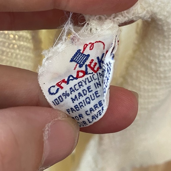 VINTAGE 70s CRADLE KNIT CREAM COLLARED BUTTON UP SWEATER SIZE NEWBORN BABY - Picture 3 of 3